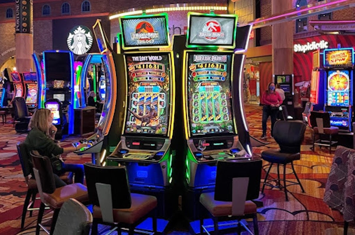 Slot Machines Pin Up